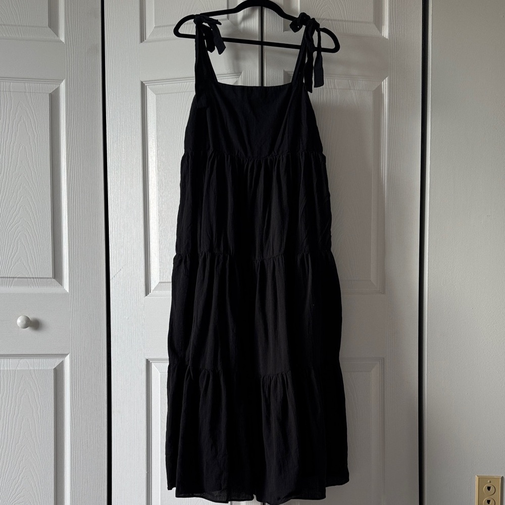 Madewell Black Tie-Shoulder Tiered Midi Dress